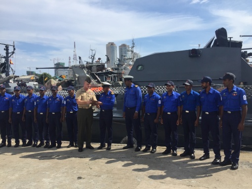 Maj. Gen Rudder Awards SL Navy Fast Attack Crew